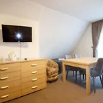 Stozek, 50 M Od Term I Wyciagow Narciarskich 3* 비아우카 타트르잔스카