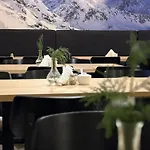 Bed & Breakfast Stozek, 50 M Od Term I Wyciagow Narciarskich
