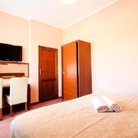 Stozek, 50 M Od Term I Wyciagow Narciarskich Bed & Breakfast Białka