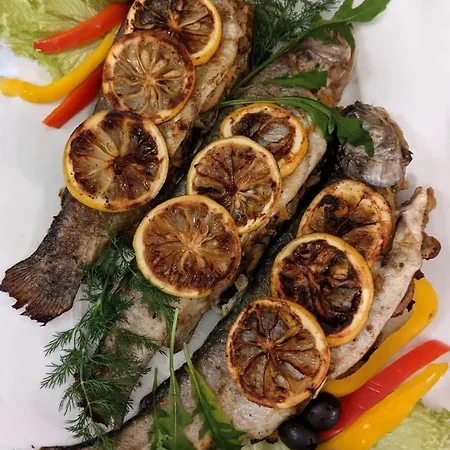 Stozek, 50 M Od Term I Wyciagow Narciarskich Bed & Breakfast