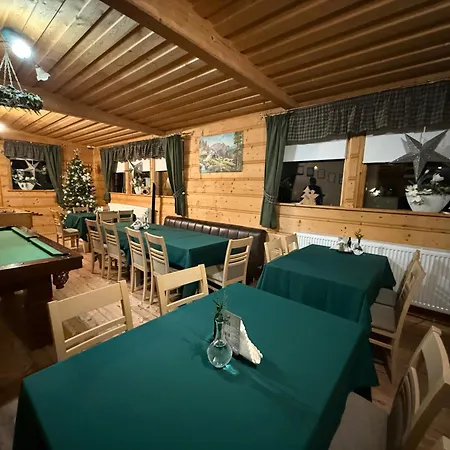 Stożek Nocleg ze śniadaniem 3*