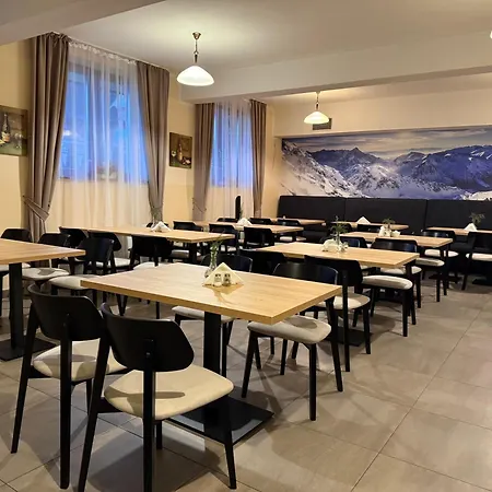 Stozek, 50 M Od Term I Wyciagow Narciarskich 3* بيالكا تاترزانسكا