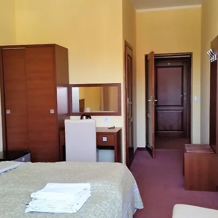 Stozek, 50 M Od Term I Wyciagow Narciarskich Bed & Breakfast 3*