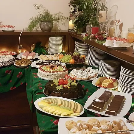 Stozek, 50 M Od Term I Wyciagow Narciarskich Oda ve Kahvaltı Bialka Tatrzanska