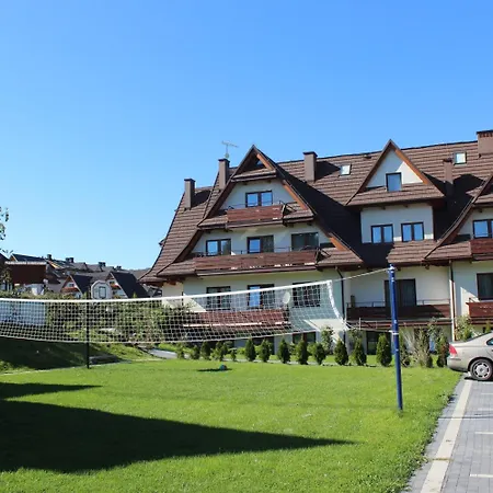 Stozek, 50 M Od Term I Wyciagow Narciarskich 3*