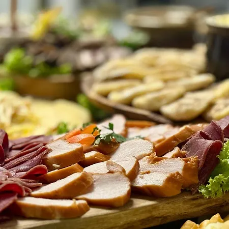 Stozek, 50 M Od Term I Wyciagow Narciarskich 3* Bialka Tatrzanska