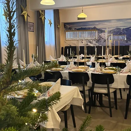 Stozek, 50 M Od Term I Wyciagow Narciarskich 3*