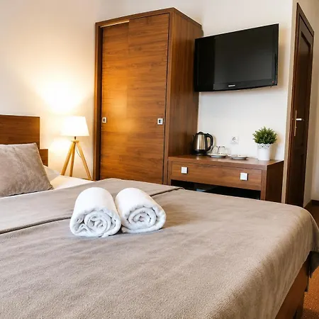 Bed & Breakfast Stozek, 50 M Od Term I Wyciagow Narciarskich 3*